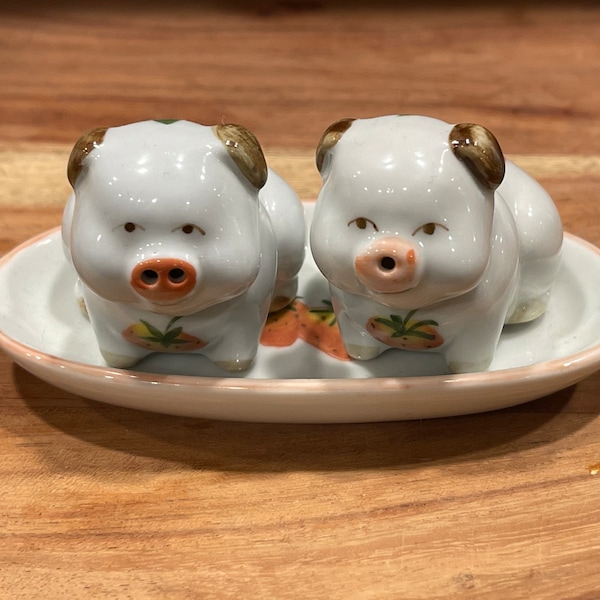 PIG AND TRAY Salt and Pepper Shakers…Porcelain Salt & Pepper Shakers…Strawberry Design…Set of 3…Vintage…Thailand #760