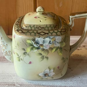 1910 Teapot - Etsy