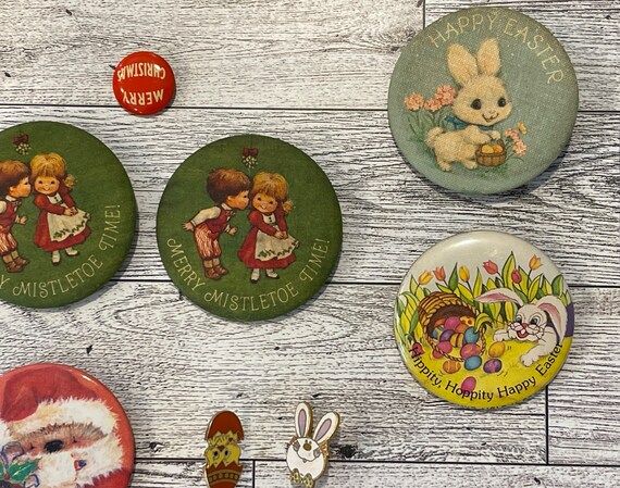14 HOLIDAY BUTTONS…Vintage Lot…Halloween, Christm… - image 5