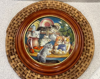 KITCHEN CAPERS PLATE…Jurgen  Scholz…Second Issue “Litter Rascals Collection”…Limited Edition…Porcelain…Bradford Exch…Wooden Frame…1998 #B2