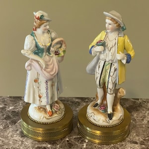 COLONIAL COUPLE FIGURINES…Porcelain…Boudoir…French Victorian Couple…Gold Lattice Bases…Regency Style…1920s-40s #W.U.1