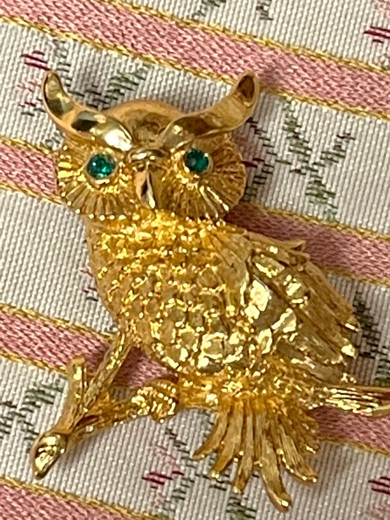 MONET OWL BROOCH…Green Rhinestone Eyes…Gold…Signe… - image 3