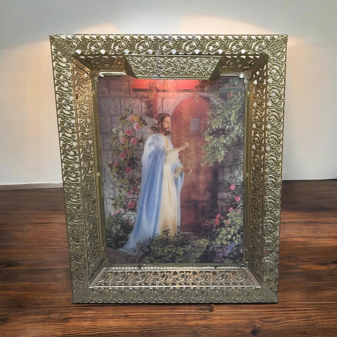 HOLOGRAM JESUS Wallhanging…jesus Knocking at the Door…garden…gold Metal ...