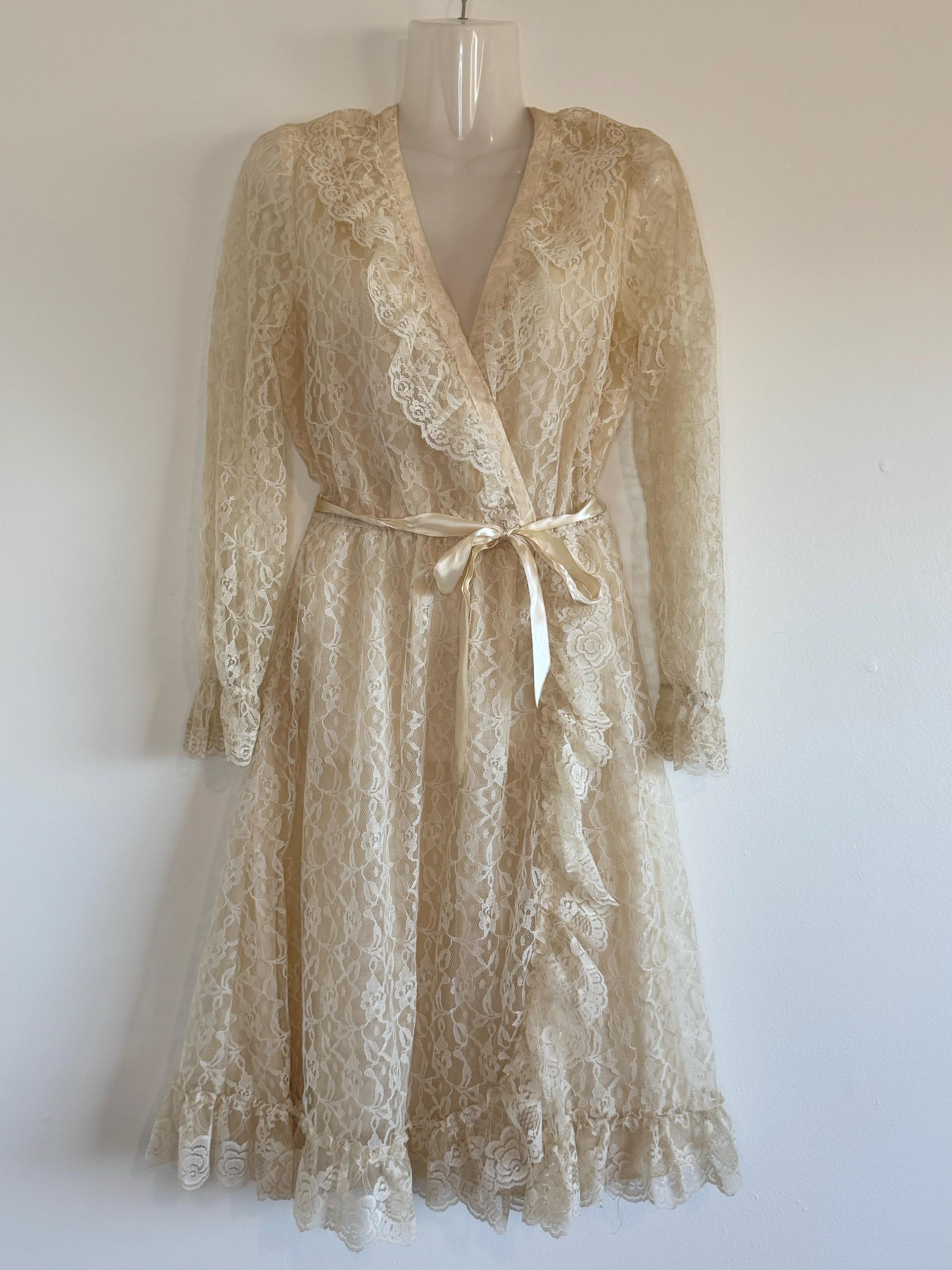 Vintage 1970s Sue And Lenny Beige Lace V Neck Ruffle Dress