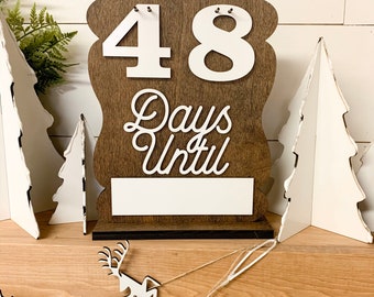 Advent Countdown Sign, Holiday Countdown with Changeable Numbers