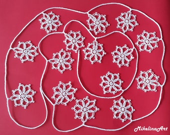 Crochet Snowflake Garland, Christmas Ornaments, Christmas Decorations, White, 100% Cotton.