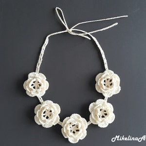 Crochet Necklace, Crochet Neck Accessory, Flower Necklace, Ivory, 100% Cotton. image 3