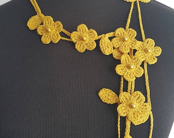 Crochet Necklace, Crochet Neck Accessory, Flower Necklace, Yellow, 100% Cotton.