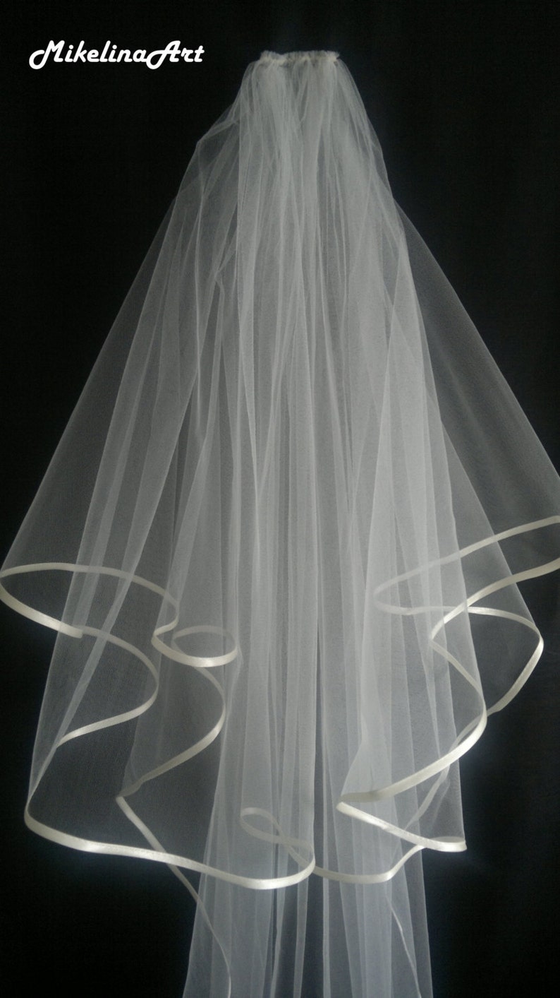 Extra Wide Plain Ivory Veil 2.5 m length