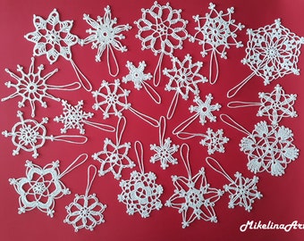 22 Crochet Snowflakes, Christmas Ornaments, Christmas Decorations, White, 100% Cotton.