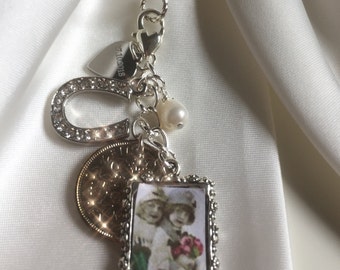 Bridal Bouquet Charm - Memorial Frame Charm, Remember your loved ones, Lucky Horseshoe, Sixpence, Wedding Charm, Gift for Bride