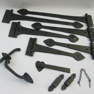 cottage latch old English PAIR OF CORONET cast iron door t tee hinges cottage latch old English PAIR OF CORONET cast iron door t tee hinges