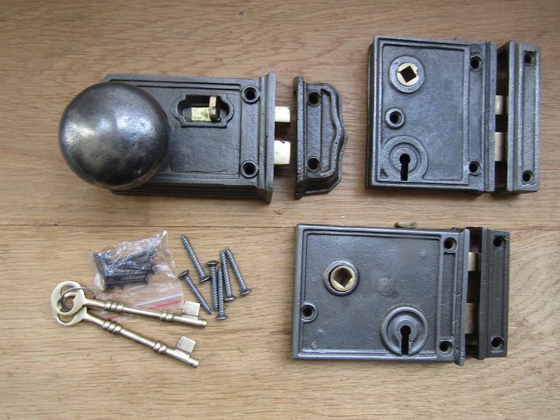 Massivt gjutjärn, dörrknopp och låslås, antika järn rustika vintage lantlig viktorianska dörrknoppar, handtag bild 1