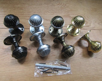 Par de manijas de palanca de cierre de palanca tradicionales internas ESTRIADAS / PUMPKIN perillas de cierre interiores / níquel negro / latón antiguo / cromo