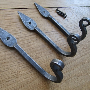 Pack Of 3 SHEPHERDS CROOK HOOKS handforged blacksmith rustic hanging hook peg hanger wrought iron vintage old country cottage Antique iron