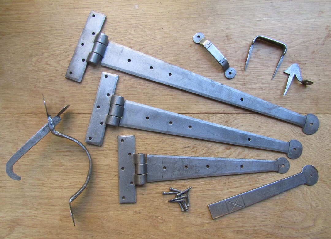 thumbnail image 2 of Hand Forged Blacksmith T Hinges & Suffolk Latch Set – Rustic Iron Door Hardware 2 of 3