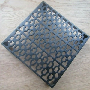 VICTORIAN AIR BRICK cast iron old retro vintage repro rustic air vent air brick grill cover image 5