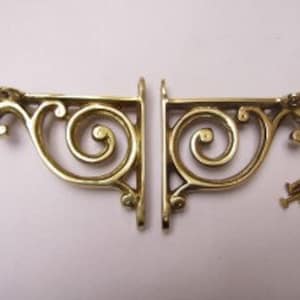 Pair of SOLID BRASS SWIRL  shelf brackets vintage retro scaffold decorative ornate fancy Edwardian brackets