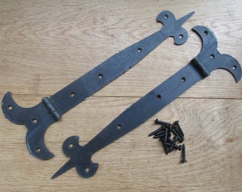 Cerniere Decorative In Ghisa Per Cancello E Porta - Stile Tudor Gotico Con Giglio