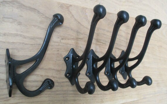 Pack of 5 LINCOLN Cast Iron Rustic Hat and Coat Hooks Vintage