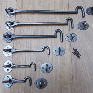 PLAIN ANTIQUE IRON cast iron Rustic Victorian old english Cabin Hook & Eye Door holder Latch Lock door holder
