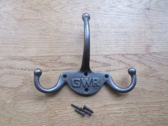 GWR RAILWAY TRIPLE Hook Cast iron Rustic coat hook vintage retro old  antique style Peg hanger Great Western railway