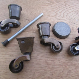 SOLID Brass Vintage victorian old retro traditional swivel castor wheel screw in/Grip neck peg/Cup caster/Bolt in fix castor ANTIQUE BRASS