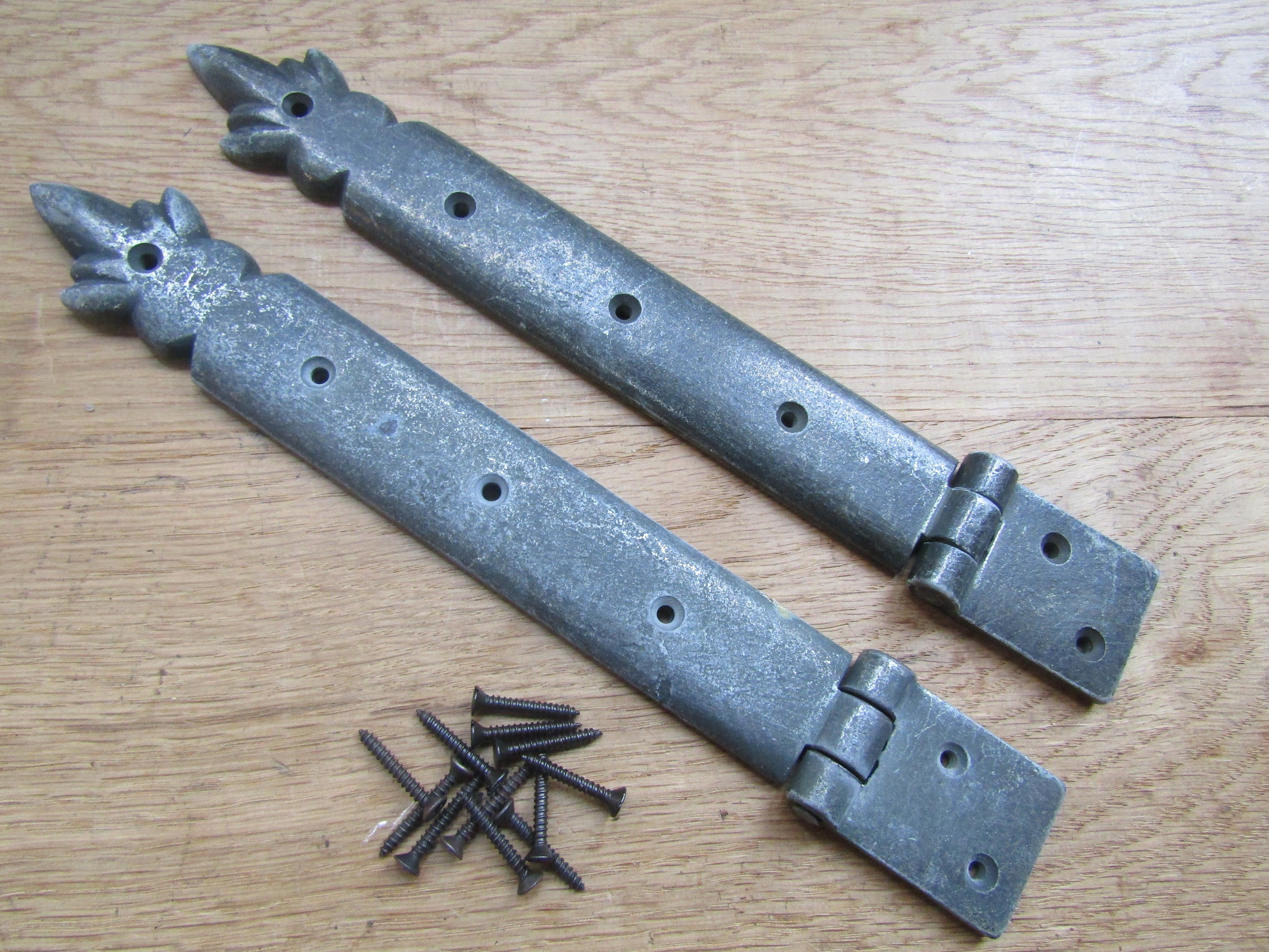 2 x ANTIQUE IRON STRAP CRANKED HINGES FOR CHEST TRUNK BLANKET STORAGE BOX CASE 