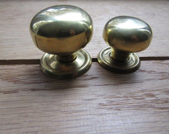 Pack Of 2 Brass SCREW IN KNOBS cabinet knobs furniture cupboard drawer knob pull handle wardrobe dresser knobs round knobs