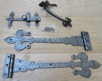 Bisagras FLEUR DE LYS de hierro fundido antiguo y pestillo de pulgar de cabaña de 9" vintage Tudor gótico estilo antiguo adornado puerta bisagras t juego de bisagras