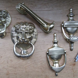 SOLID BRASS door knocker vintage retro old victorian style country cottage door knocker decorative ornate Polished Brass