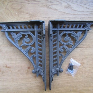 Pair of ORNATE 12&quot; LARGE Rustic cast iron shelf support brackets cistern ink toilet mantle victorian old English decorative Antique iron
