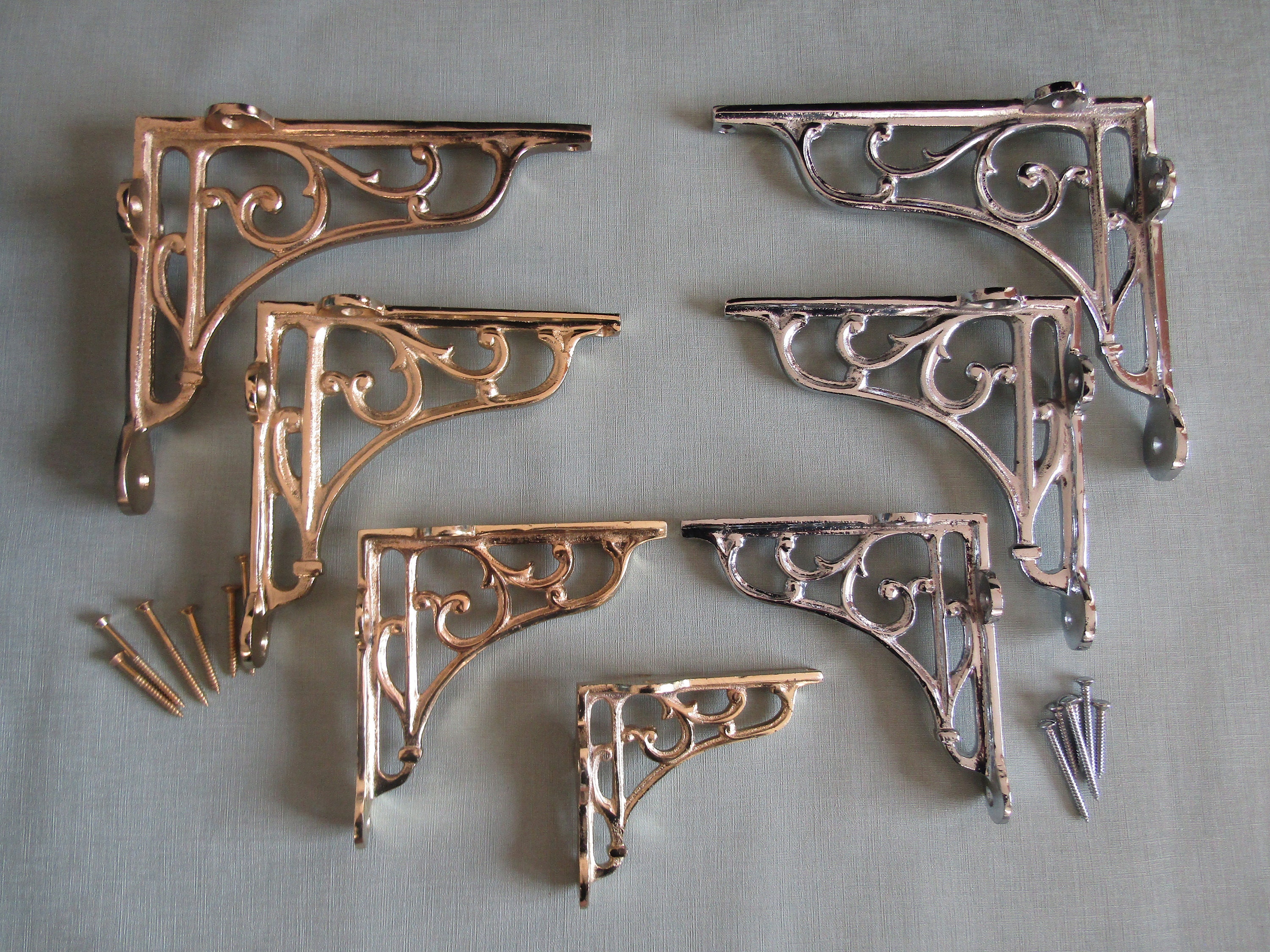Pair of  VICTORIAN SCROLL antique cast iron Rustic vintage retro shelf brackets Shelf Bracket wall mounted Decorative ornate fancy