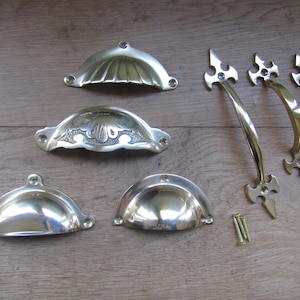 SOLID BRASS POLISHED Brass Vintage Kitchen furniture cabinet cupboard drawer pull handles knobs rustic vintage retro upcycle restoration