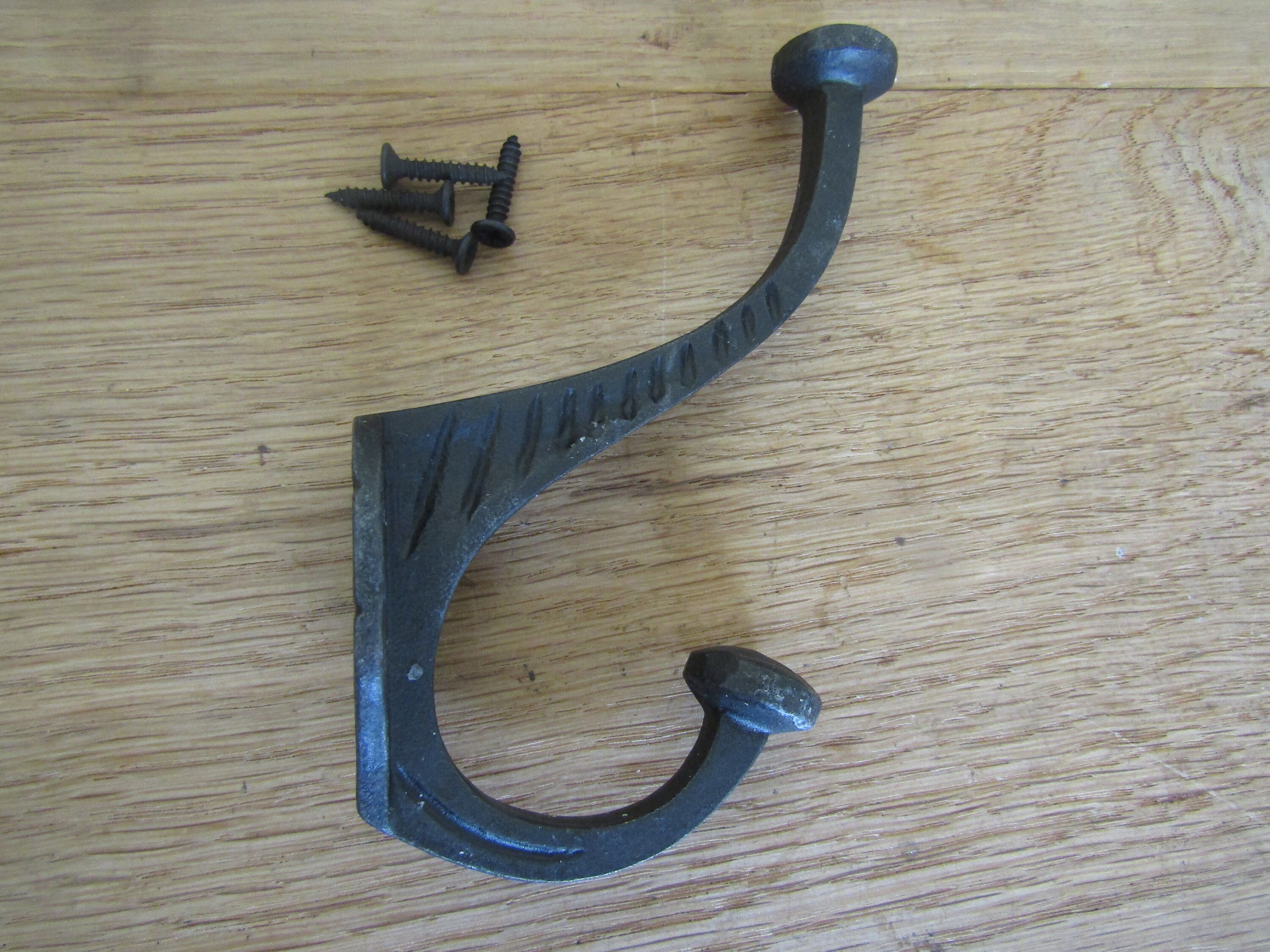 PACK OF 5 BLACKSMITH Cast Iron Rustic Hat and Coat Hooks Vintage Retro  Victorian Old Antique Style Coat Hooks Hanging Hooks Pegs 