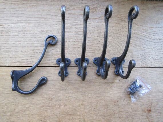 PACK OF 5 SCALBY Cast Iron Rustic Hat and Coat Hooks Vintage Retro