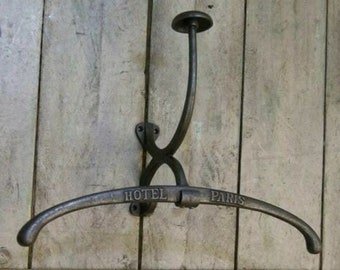 OCEAN LINER Vintage victorian Art décor rustic cast iron Clothes coat Hat jacket hanger rack Valet stand