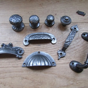 CAST IRON Antique iron Kitchen furniture cabinet cupboard drawer pull handles knobs rustic vintage retro upcycle restoration