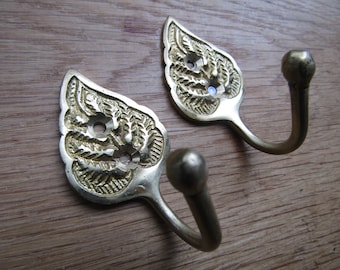 Traditional old English SOLID BRASS CURTAIN Holdback hook curtain tie back hooks hold backs tassel hook Drape Wall Holder Hangers