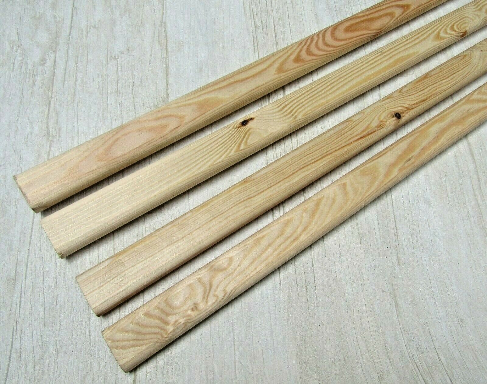 Doghe in legno da costruzione, listelli in legno svariato, decorazione per  tetti e modellismo (20 x 40 mm/100 cm) : : Casa e cucina