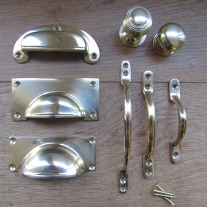 SOLID BRASS POLISHED Brass Vintage Kitchen furniture cabinet cupboard drawer pull handles knobs rustic vintage retro upcycle restoration