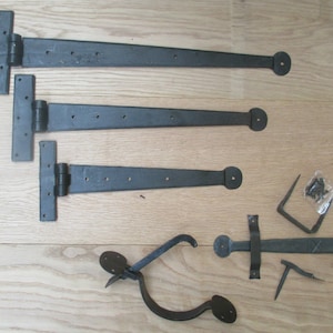 HAND FORGED PENNY End blacksmith iron traditional old english cottage country rustic door t tee hinges and Suffolk latch in 12&quot;/15&quot;/18&quot;/24&quot;