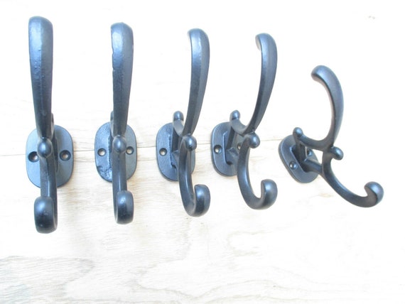 Pack of 5 ADDISON Cast Iron Rustic Hat and Coat Hooks Vintage