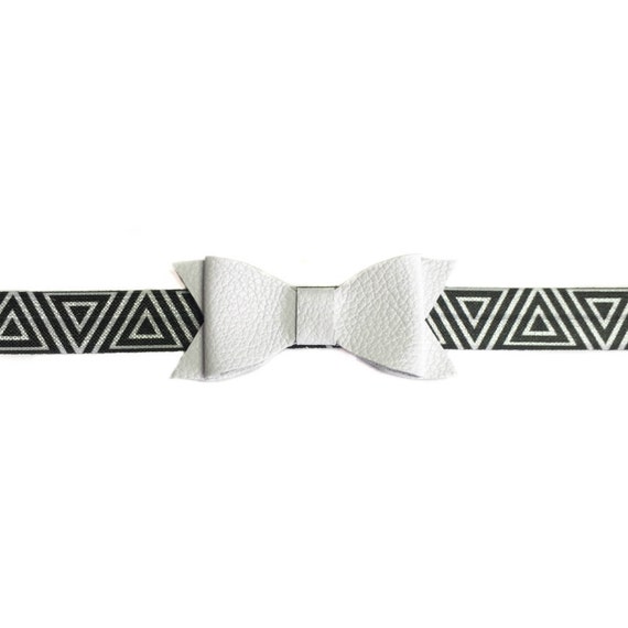 Baby headbands, baby white bow, newborn headbands, leather bows, triangle headband, white bow clip, hair accessories, hair clip, barrettes