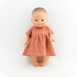 Paola Reina Puppenkleid, Muslin Puppenkleid, 34 cm Puppenkleid, 13 Zoll Puppe Musselinkleid, Minikane Puppenkleidung, Marsala oder Stirnband dress