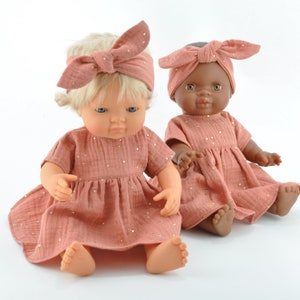 Paola Reina Puppenkleid, Muslin Puppenkleid, 34 cm Puppenkleid, 13 Zoll Puppe Musselinkleid, Minikane Puppenkleidung, Marsala oder Stirnband Bild 1