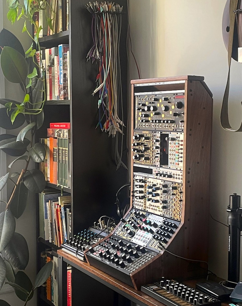 CUSTOM Low-profile 7 Tier Moog 60hp Format Eurorack Synth Stand. 13.25 ...