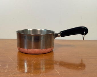 Revere Ware 1 QT Copper Bottom Stainless Steel Sauce Pan - 1400 Line Pot Cookware Black Bakelite Handle Lid Knob, Made in Indonesia m07