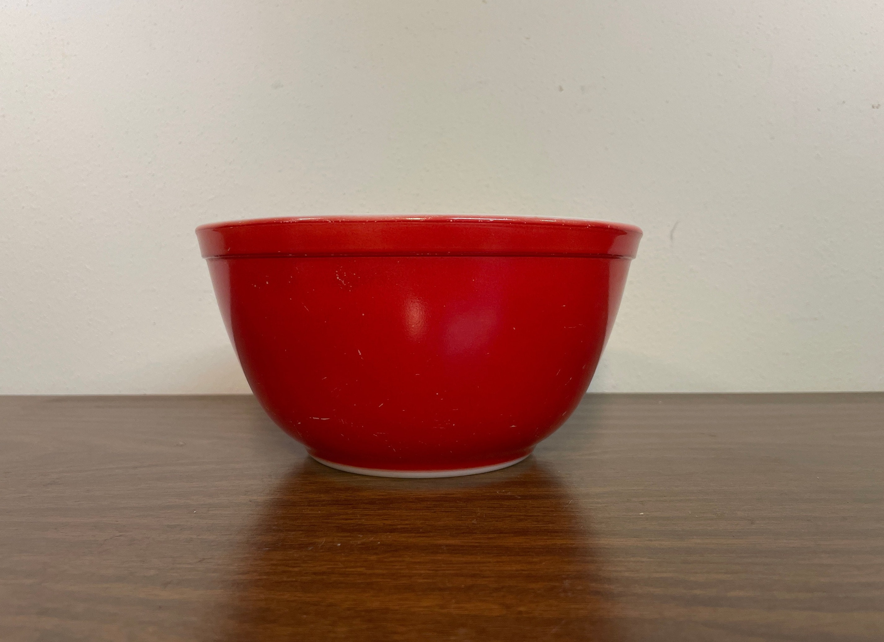 Pyrex Primary Colors 402 1.5 QT Red Mixing Bowl Midcentury Classic Solid Color Enamel on White Milk Glass Nesting Mixing Mixer Dish Etsy