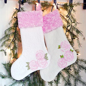Christmas Roses: A Christmas Stocking Pattern
